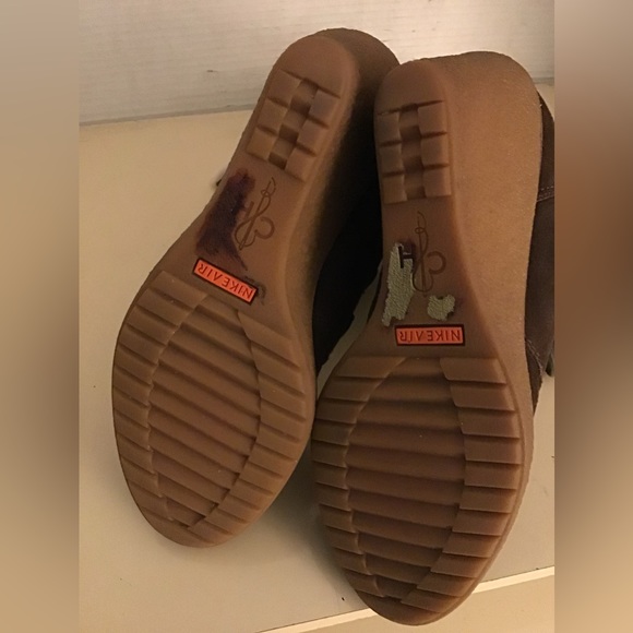 Cole Haan women brown suede waterproof boots US 7 - Picture 7 of 12